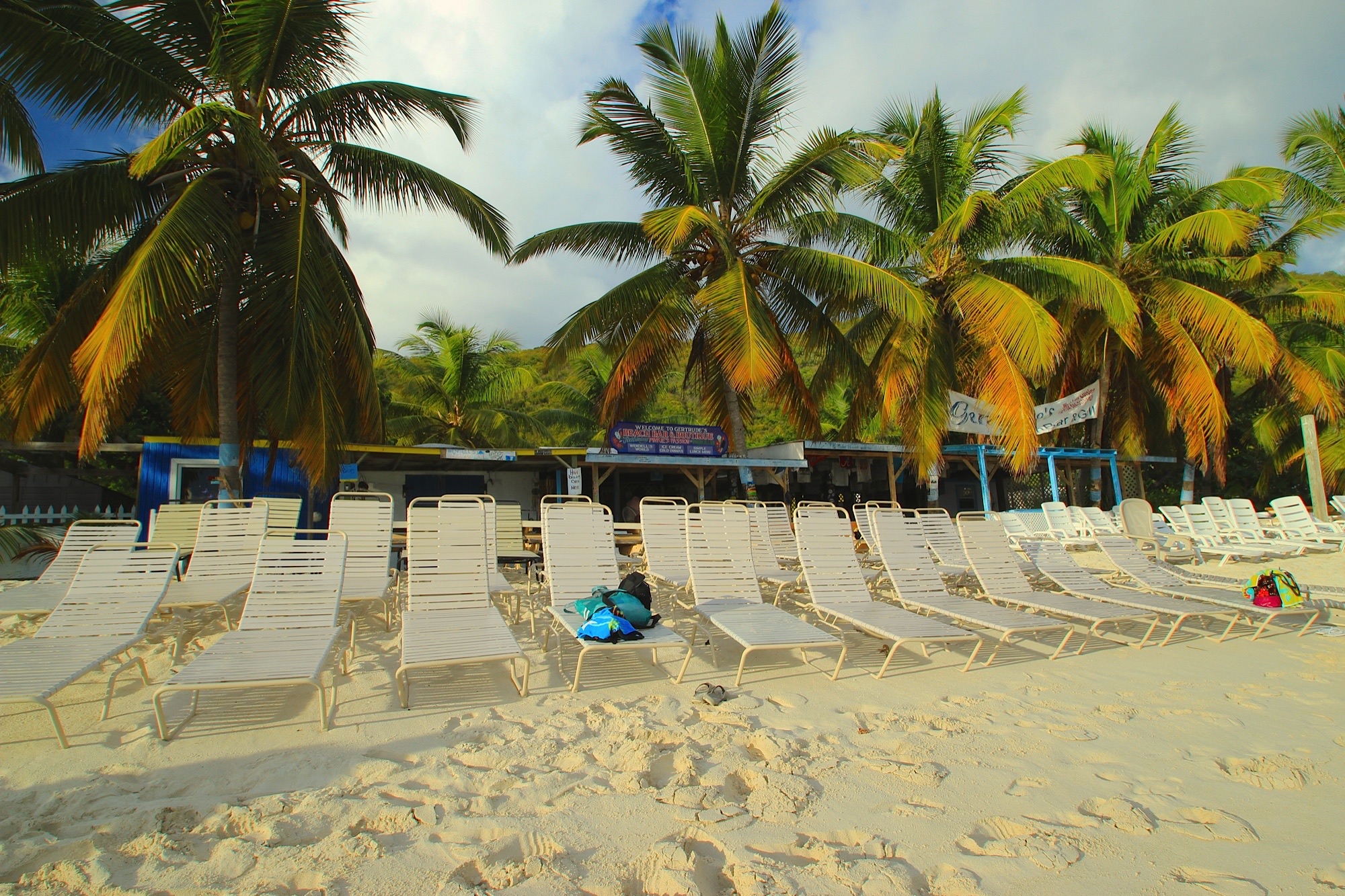 Gertrude's beach bar, White Bay, Jost Van Dyke